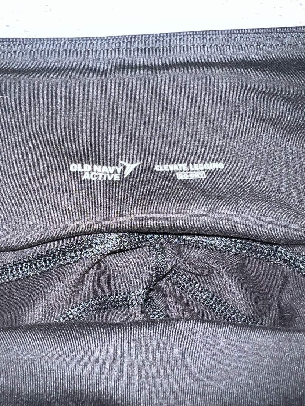 Bundle- Old Navy High-Waist Active Leggings in Purple, Navy and Black - Picture 3 of 3